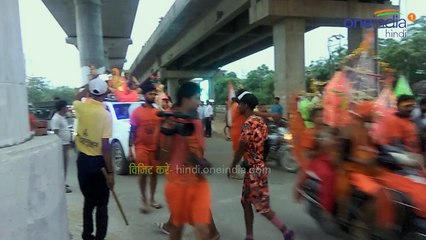 कांवड़ लेकर दिल्ली पहुंचे 'गोल्डन बाबा', हुआ जोरदार स्वागत