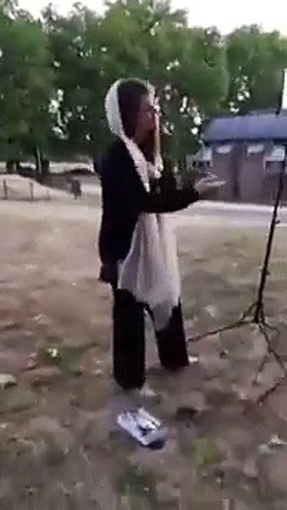 Reham Khan Badly Insulted By Lady In London ( Full Video) - Video Dailymotion