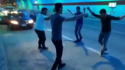 Türkiye'nin En Uzun Tünelinde Ankara Kaşık Havası Oynadılar