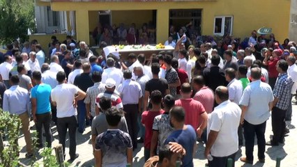 Doğum gününde cenaze namazı kılındı...11 yaşındaki kızı öldüren saldırganlar adliyeye sevk edildi