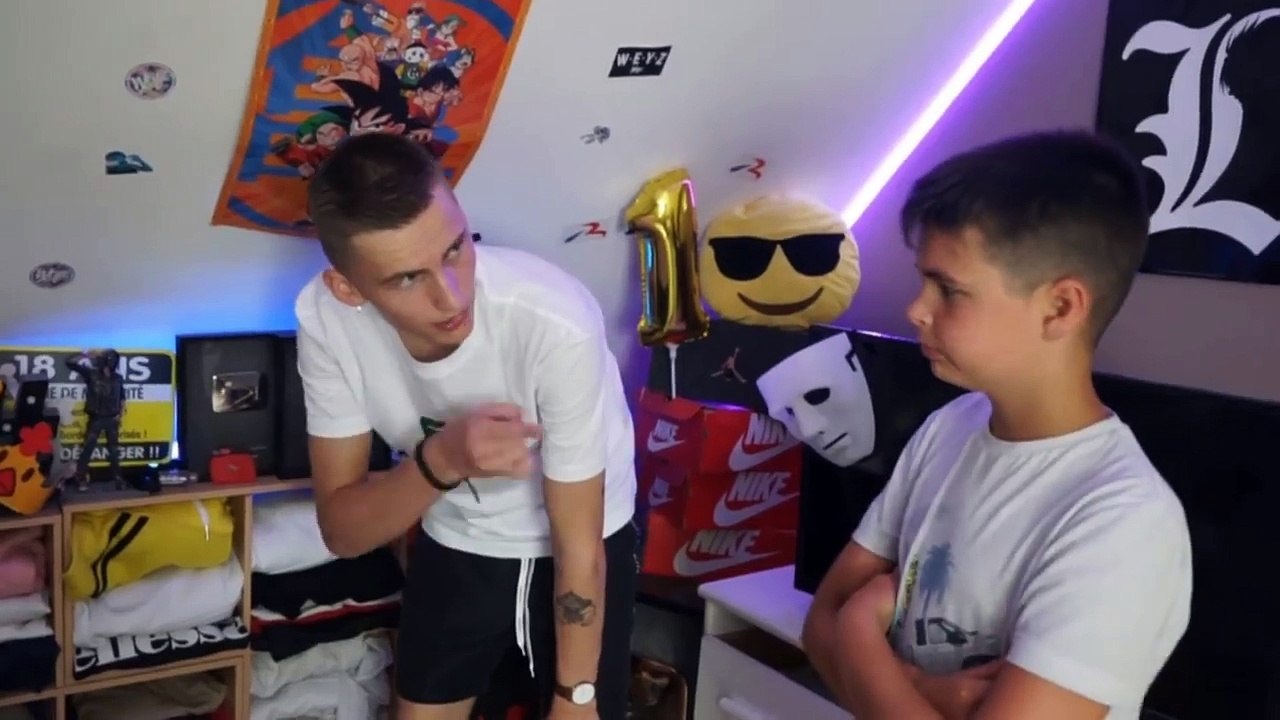 JE RELOOK MON PETIT FRERE  - TIM