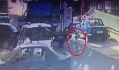 Kamyonet Çocuğu Ezdi
