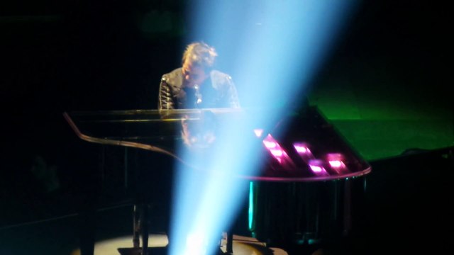 Muse - Apocalypse Please, Montreal Centre Bell, 01/20/2016