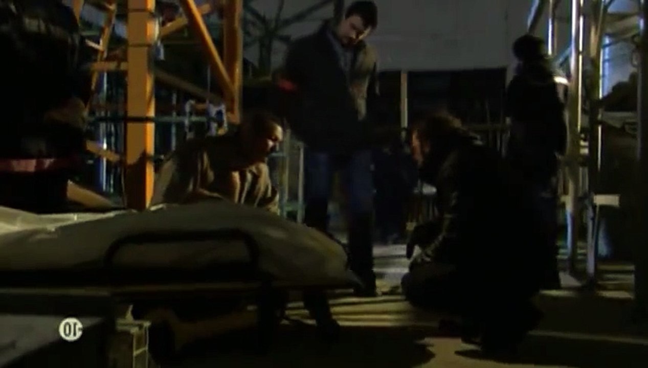 Central nuit S7E4 FRENCH   Part 03