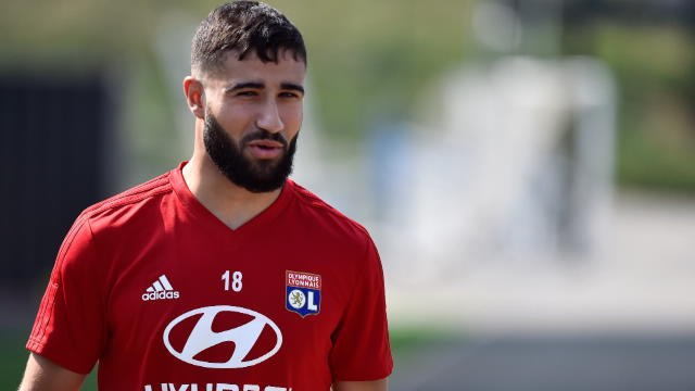 Lyon - Genesio : Trop tôt pour être sûr que Fekir va rester