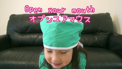 Japanese kids and pregnant pretend doctor play 妊娠ママと日本の子どものお医者さんごっこ　