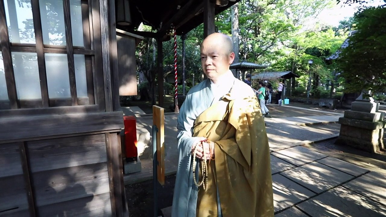 10.000 Glücksbringer: Der Winkekatzen-Tempel in Japan
