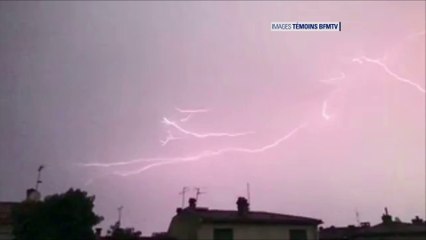 Image impressionnante de violents éclairs à Perpignan ce mardi soir