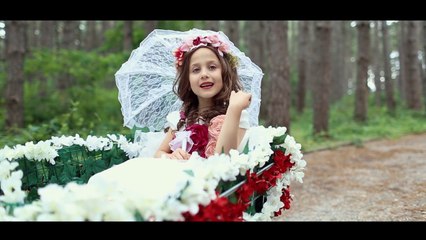 Dea Hoxha - Qingji i vogël (Official Video) 2018