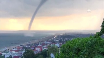 Karaburun Sahilinde Hortum