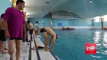 علی اصغر نظری، تنها ملی پوش شنای افغانستان که قرار است در المپیک آسیایی ۲۰۱۸ اندونیزیا شرکت کند، از بیست روز به‌این‌سو در قرنطین است.گزارش از فرید محمدی