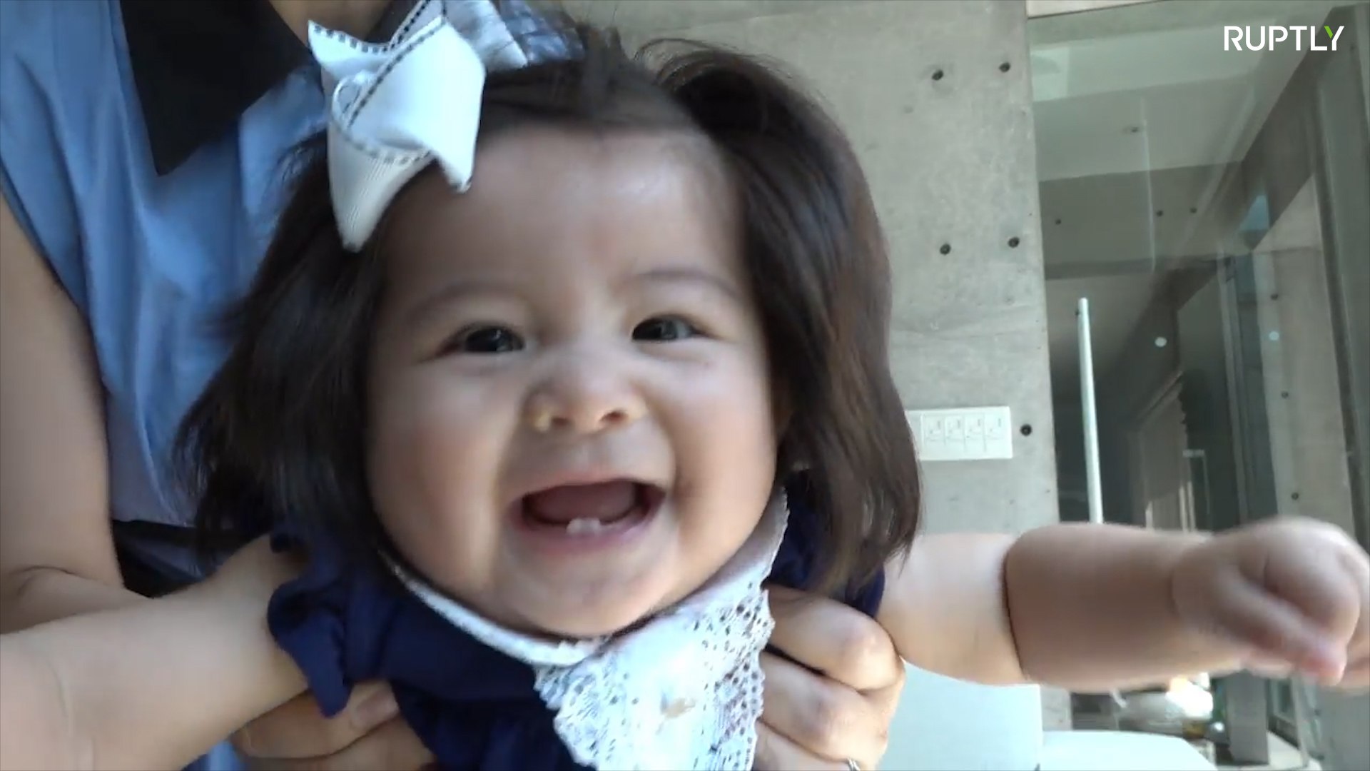 フサフサにもほどがある 爆毛 で話題の赤ちゃん Video Dailymotion
