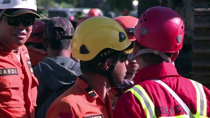 Número de mortos em terremoto na Indonésia sobe a 131