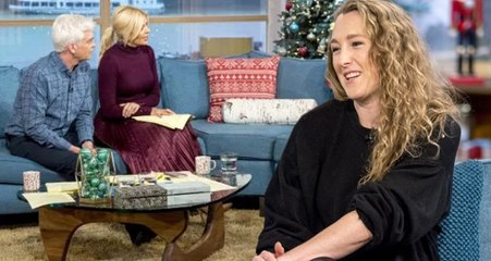 Hayaletlerle İlişkiye Girdiği Öne Süren Genç Kadının Anlattıkları Ağızları Açık Bıraktı