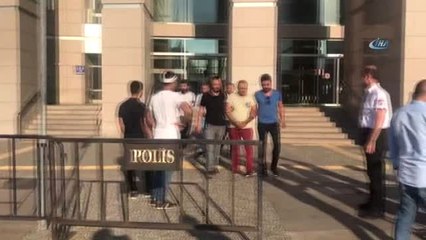 Taksici Japon Turistleri Gasp Etti