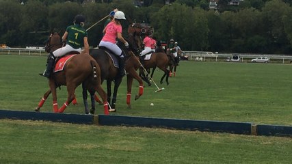 À Deauville, le polo se conjugue aussi au féminin.