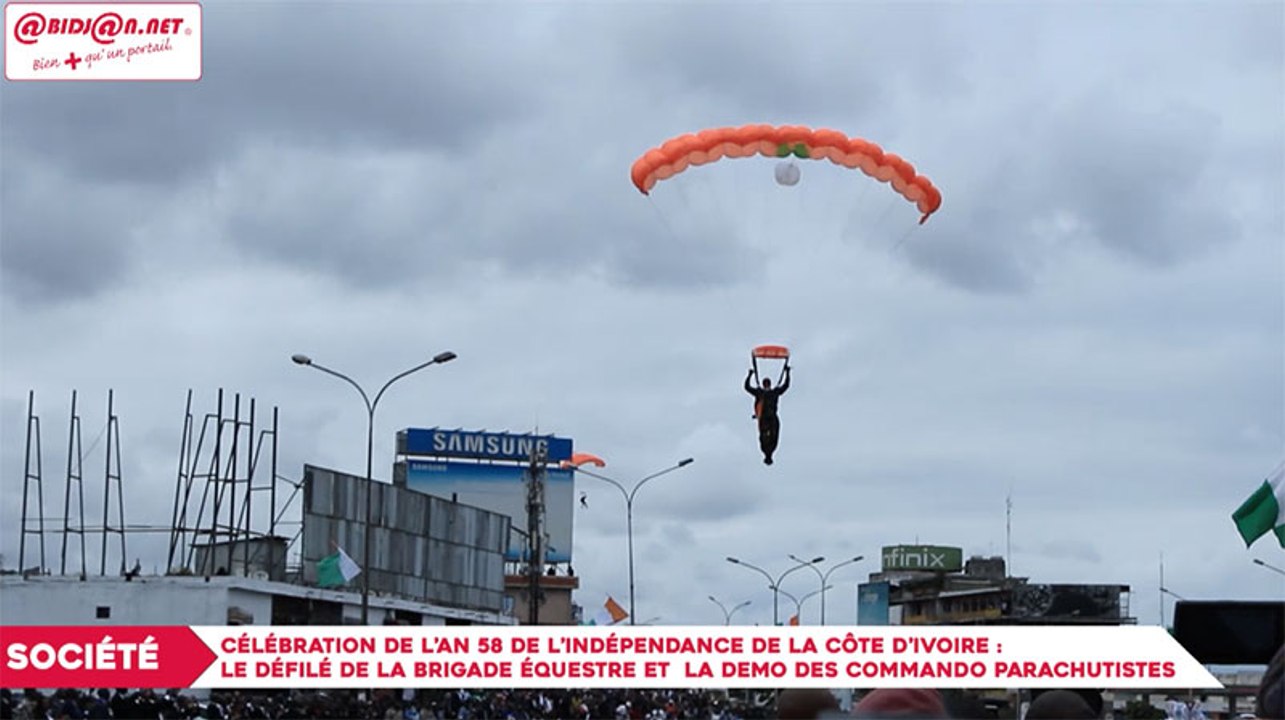 Célébration de l’an 58 de l’indépendance de la Côte d’Ivoire : Le défilé de la brigade équestre et la démonstration des commando parachutistes