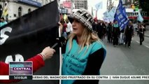 Trabajadores argentinos cuestionan la situación económica del país