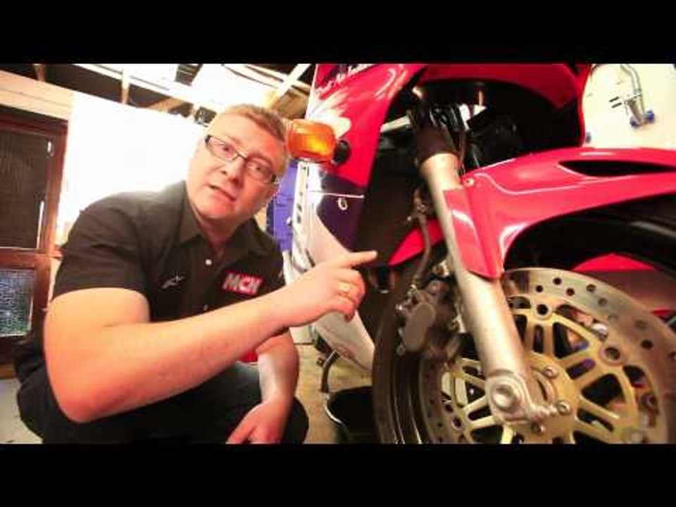 How to fit performance brake lines
