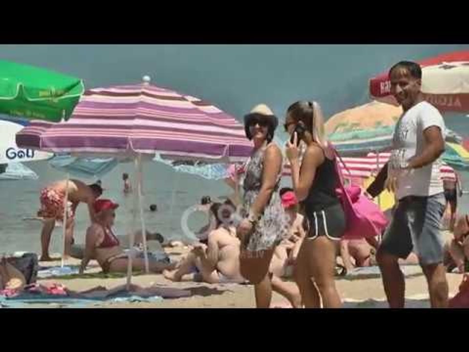 Ora News - Mungojnë rojet në kullat e vrojtimit...
