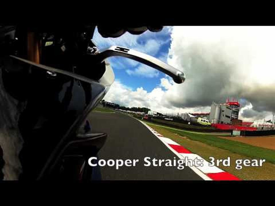 BMW S1000RR onboard at Brands Hatch GP