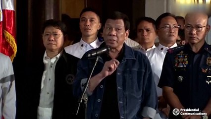 두테르테, 경찰에 원색적 욕설..."죽일 수도 있다" / YTN