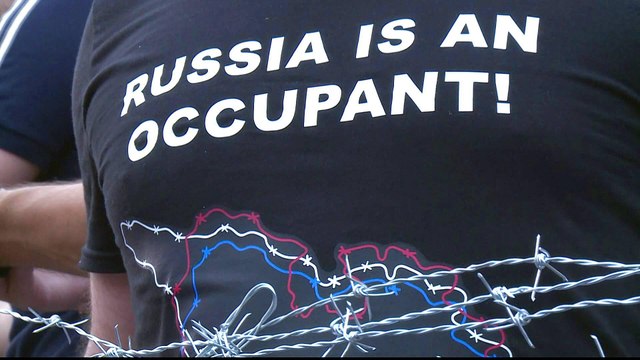 Georgia protesters demand Russia end its 'occupation'