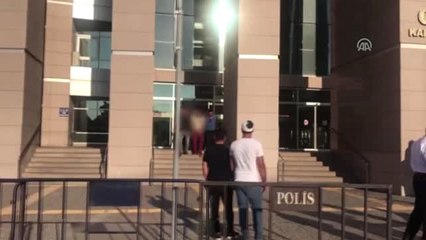 Turistleri Gasbettiği Öne Sürülen 2 Taksi Şoförü Tutuklandı