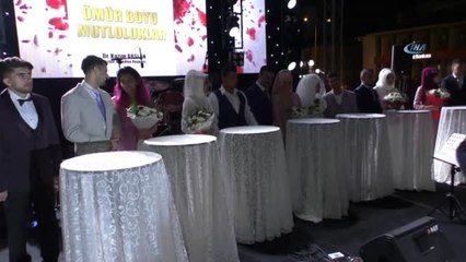 Yozgat'ta 8 Çift, 08.08.2018 Tarihinde Toplu Nikah Töreniyle Evlendiler
