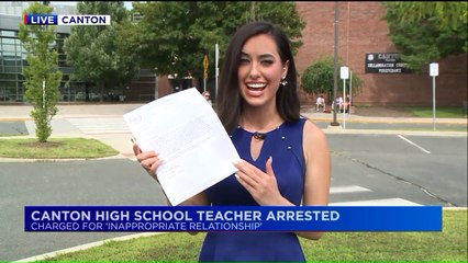 Télécharger la video: Connecticut High School Teacher Arrested, Charged for `Inappropriate Relationship`