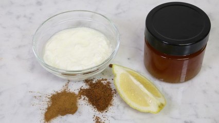 خلطة العسل للتخلّص من التجاعيد حول الفم