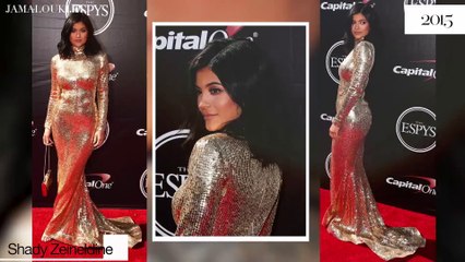إطلالات Kylie Jenner الأكثر جرأة وإثارة للجدل