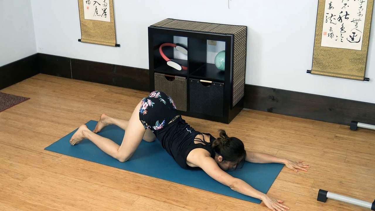 Yoga minute 9:  Puppies and Thread
