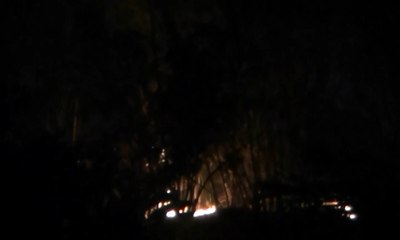 Gunung Bohong Kebakaran, Api Merambat ke Permukiman Warga