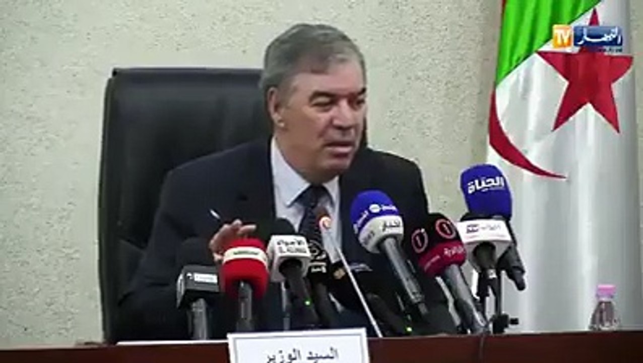 الطاهر #حجار: "#فرنسا وما أدراك ما فرنسا وقراو فالڤـيطون "