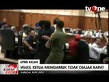 Bercelana Pendek, Wakil Ketua DPRD Ini Mengamuk di Rapat