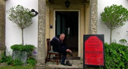 Walking Through History S02  E01 Stonehenge - Part 01