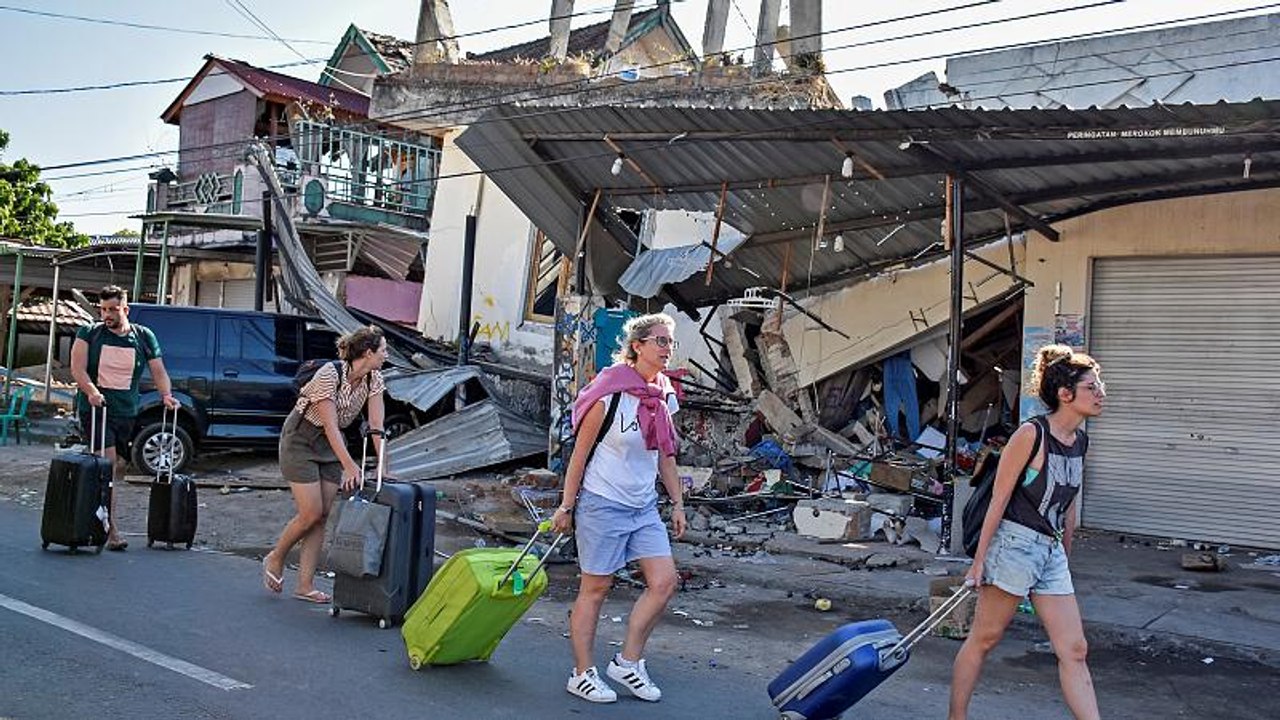 Neues 6.2 Erdbeben trifft Ferieninsel Lombok