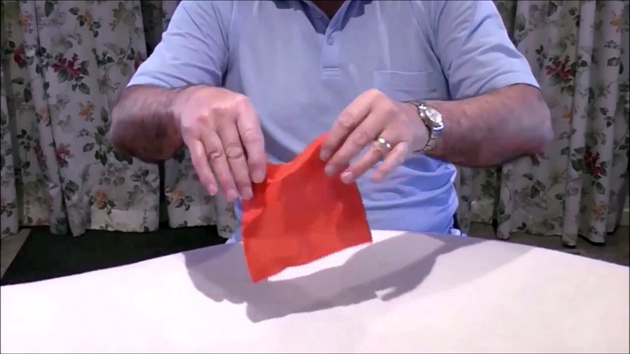 The Dye Tube - In Full View - A Scarf Changes Colour In The Magician's Bare Hands