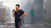 Kocaeli'de Atık Yağ Fabrikasında Yangın