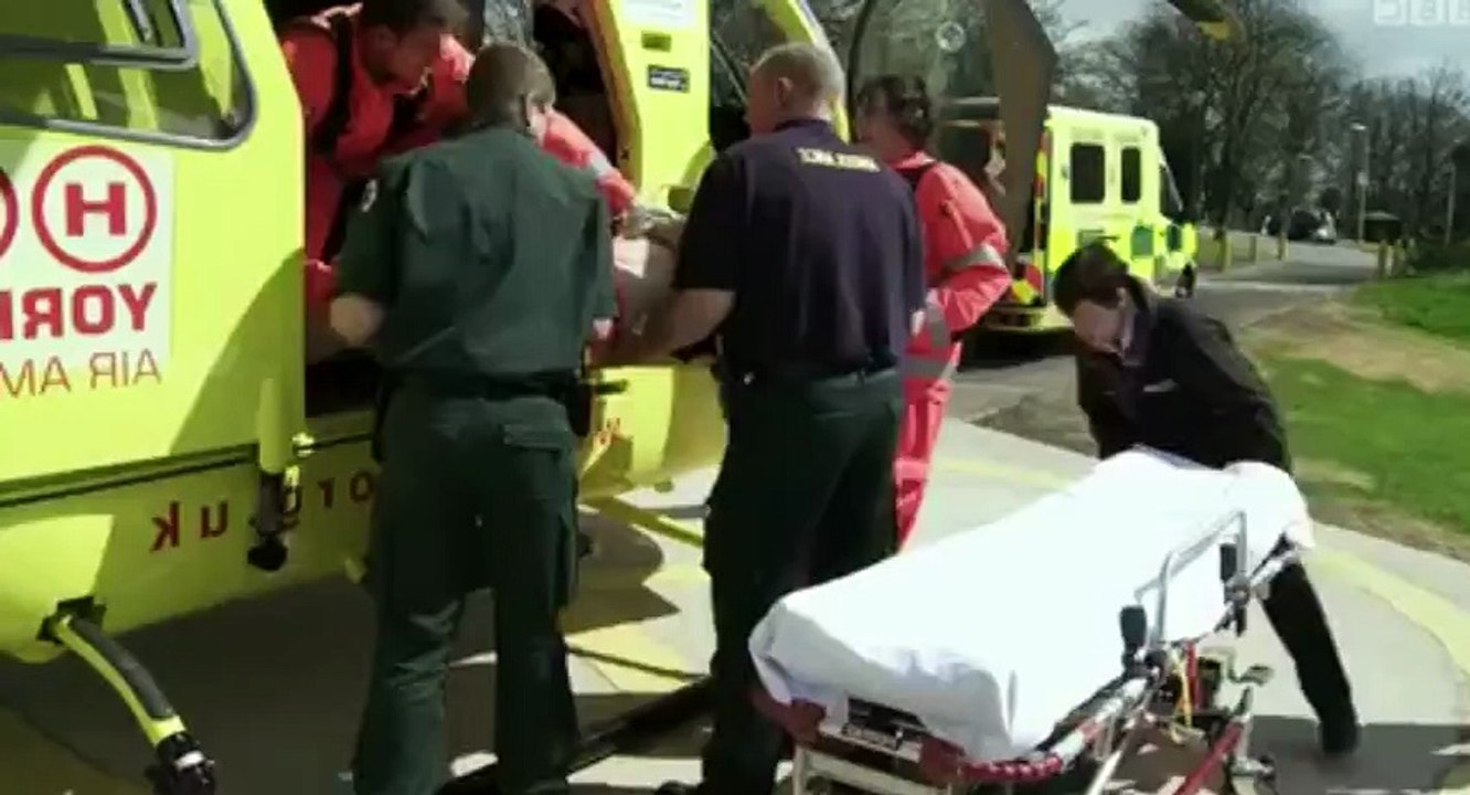 Helicopter Heroes S07 - Ep10  10 HD Watch