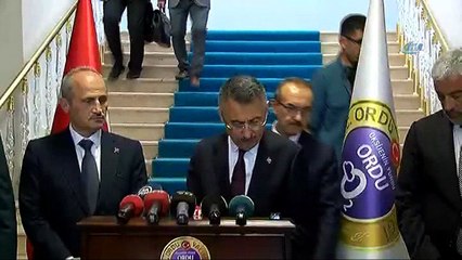 Cumhurbaşkanı Yardımcısı Fuat Oktay: '66 konutumuzda 264 iş yerimizde, 60 aracın hasar gördüğünü görüyoruz. Ailelerimiz de dahil kimse mağdur edilmeyecektir.'