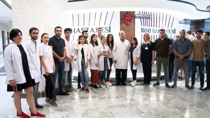 Gürcistanlı tıp öğrencileri, staj için geldikleri Hayat Hastanesi'ne hayran kaldı