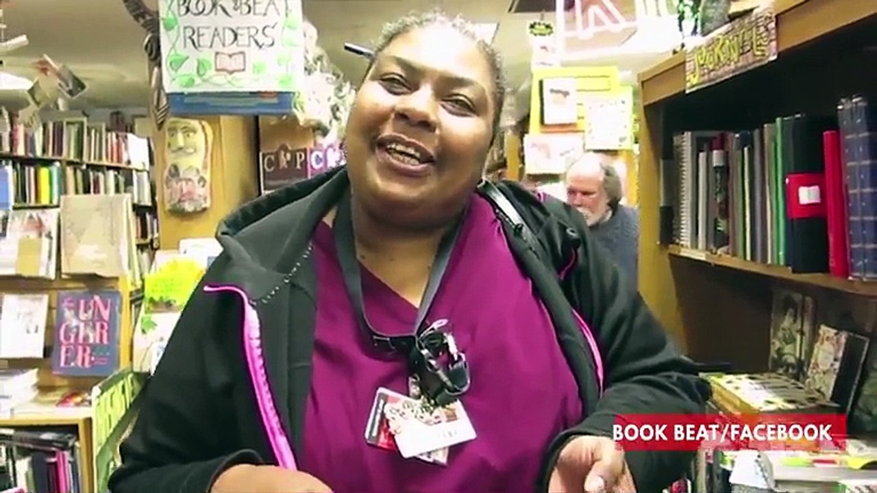 Local Bookstore Stayed Open For Years After Borders 2 Miles Away Closed Down