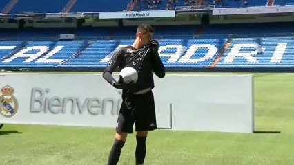 Courtois ya viste la camiseta del Real Madrid