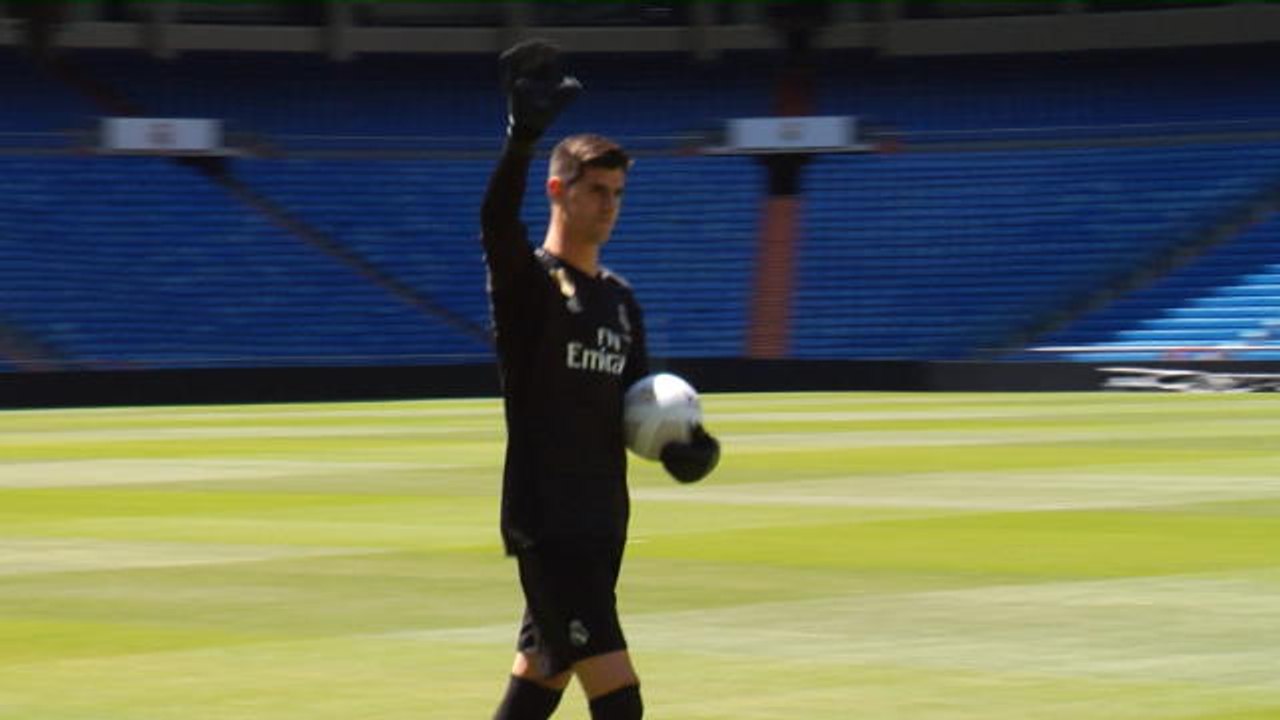 Real Madrid - Thibaut Courtois fait ses premiers pas en tant que Merengue !