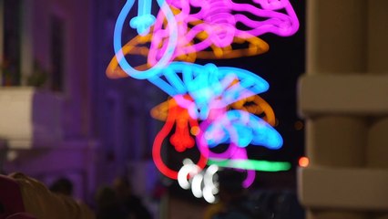 Edificios patrimoniales de Ecuador se pintan con luz y color