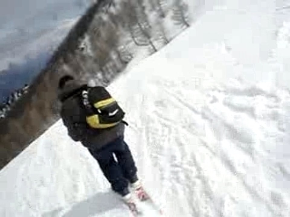 MOV02830