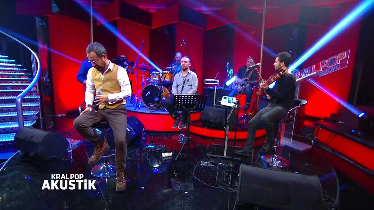 Kral POP Akustik - Feridun Düzağaç - Gönül