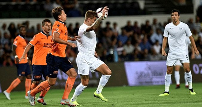 Medipol Başakşehir İngiliz Ekibi Burnley ile 0-0 Berabere Kaldı
